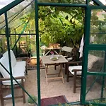 Townhouse With Garden And Free Parking * Odense